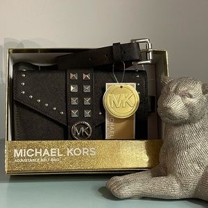 💖NIB MICHAEL KORS BELT BAG💖